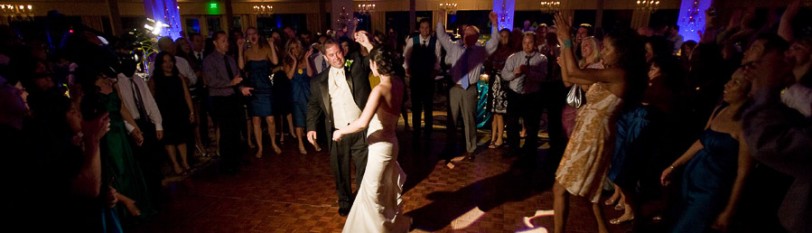 Slider – Bride Groom Dancing