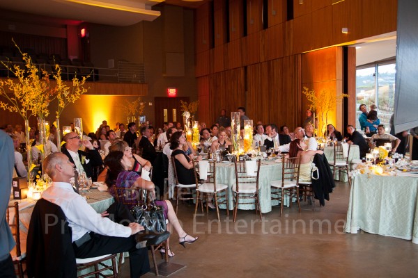 San Diego Scripps Forum Wedding Image (3)