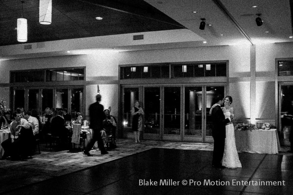 Coronado Community Center Wedding Image (13)