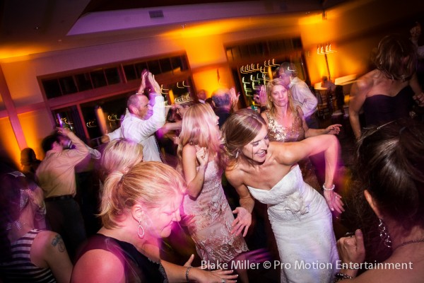 Coronado Community Center Wedding Image (27)