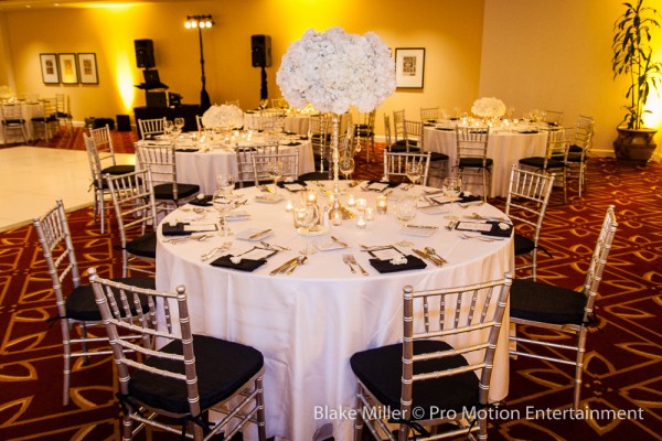 Estancia La Jolla Wedding Image (7)