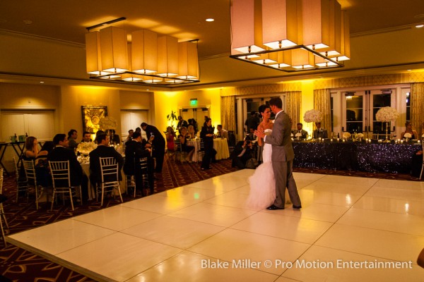 Estancia La Jolla Wedding Image (9)